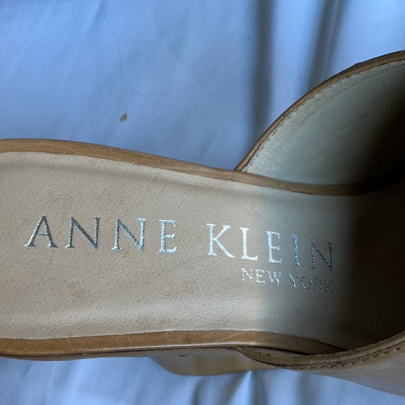 Anne Klein Wedge Clogs Mules 7.5 NIB - Picture 7 of 7